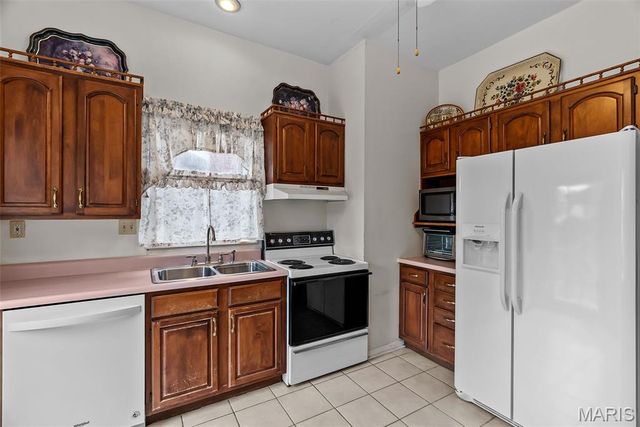 7038 Pernod Avenue, St Louis, MO 63139