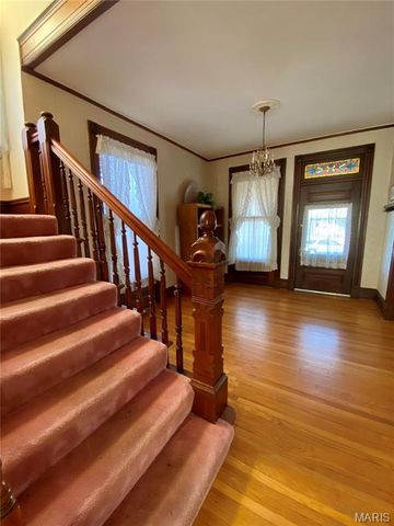 7038 Pernod Avenue, St Louis, MO 63139