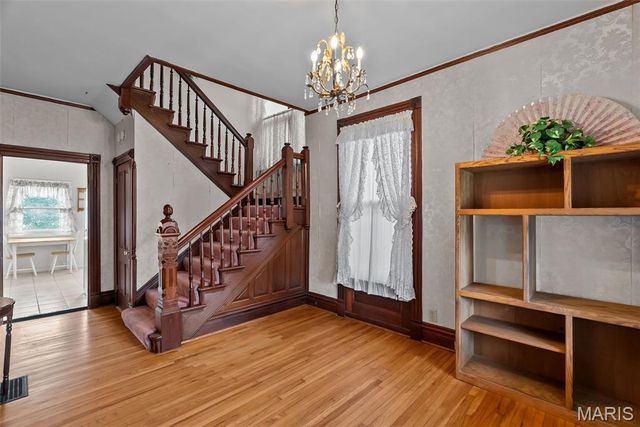 7038 Pernod Avenue, St Louis, MO 63139