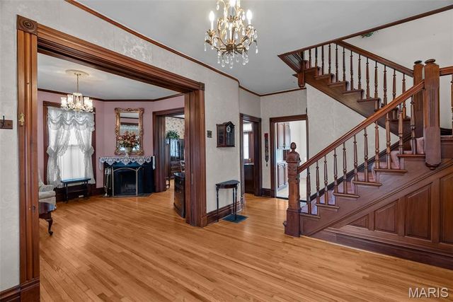 7038 Pernod Avenue, St Louis, MO 63139