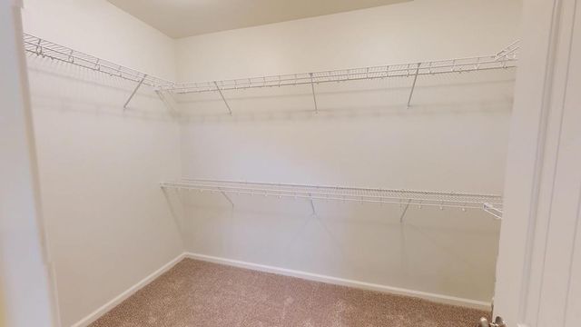 123 Edgewood Trail, Headland, AL 36345