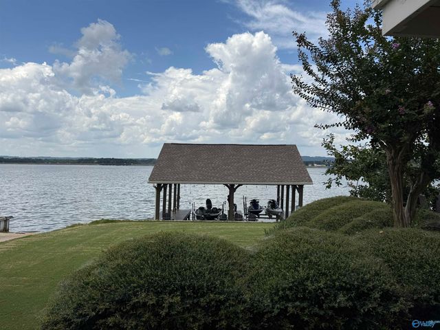 147 Lakewood Drive, Gadsden, AL 35901