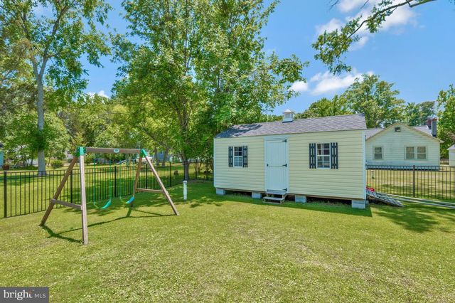 10965 HOLLY DR, Lusby, MD 20657
