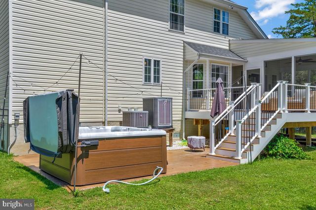 10965 HOLLY DR, Lusby, MD 20657
