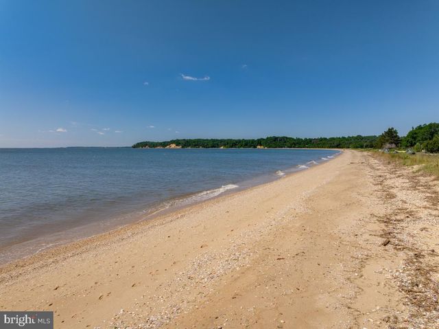 10965 HOLLY DR, Lusby, MD 20657
