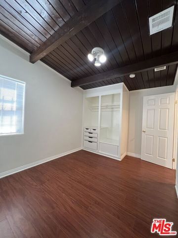 8731 Colbath Avenue, Los Angeles, CA 91402