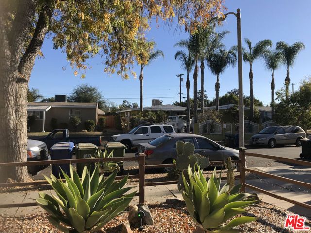 8731 Colbath Avenue, Los Angeles, CA 91402