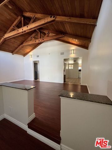 8731 Colbath Avenue, Los Angeles, CA 91402