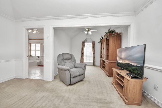 13119 Walnut Lake Road, Houston, TX 77065