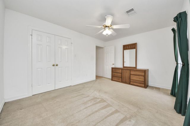 13119 Walnut Lake Road, Houston, TX 77065