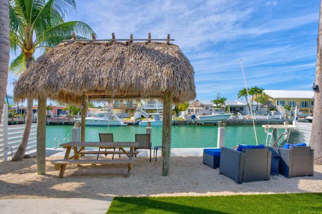 471 9Th Street, Key Colony, FL 33051