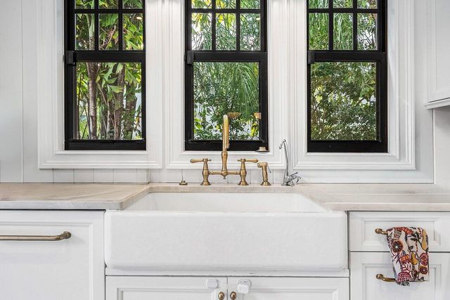 432 29th Street, West Palm Beach, FL 33407