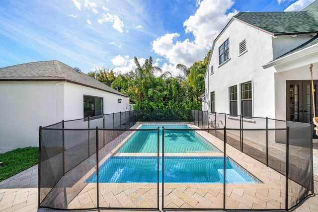 432 29th Street, West Palm Beach, FL 33407