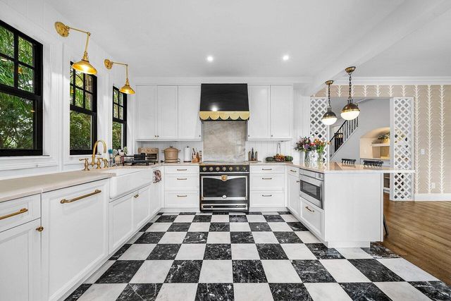 432 29th Street, West Palm Beach, FL 33407