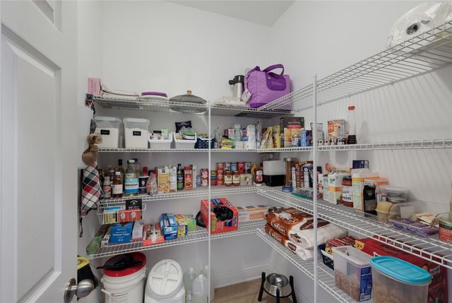 11435 LELAND GROVES DRIVE, Riverview, FL 33579