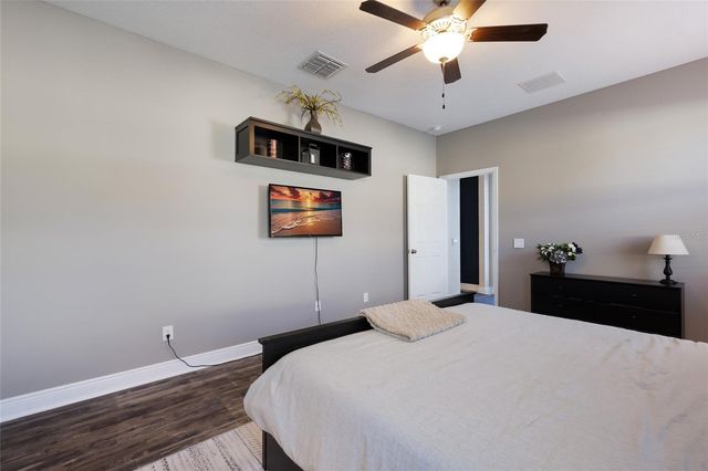 11435 LELAND GROVES DRIVE, Riverview, FL 33579