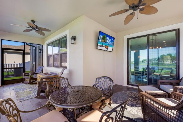 11435 LELAND GROVES DRIVE, Riverview, FL 33579