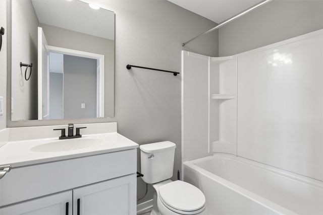 9056 Jem Lane, West Des Moines, IA 50266