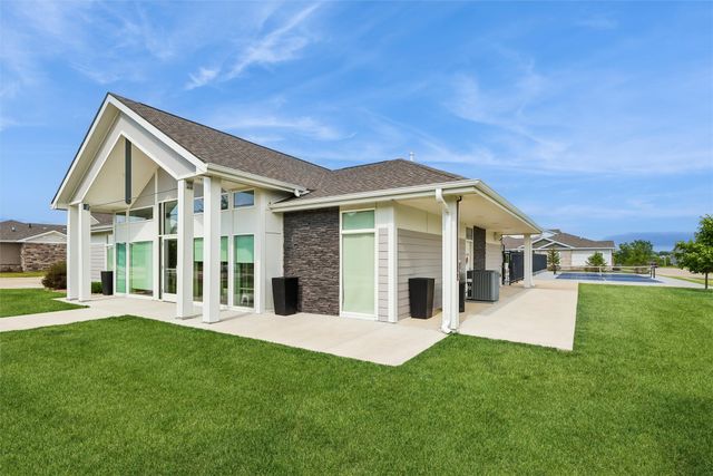 9056 Jem Lane, West Des Moines, IA 50266