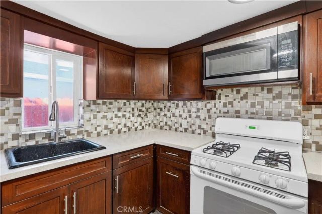 806 W Spruce Street, Compton, CA 90220