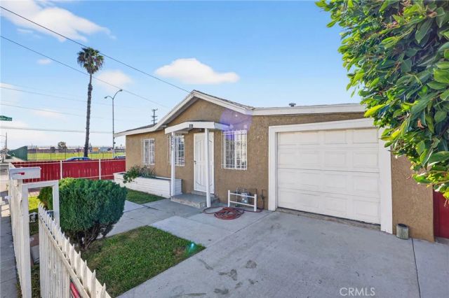 806 W Spruce Street, Compton, CA 90220