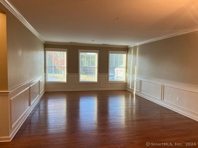 67 West Main Street 122, Clinton, CT 06413