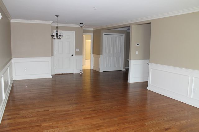 67 West Main Street 122, Clinton, CT 06413