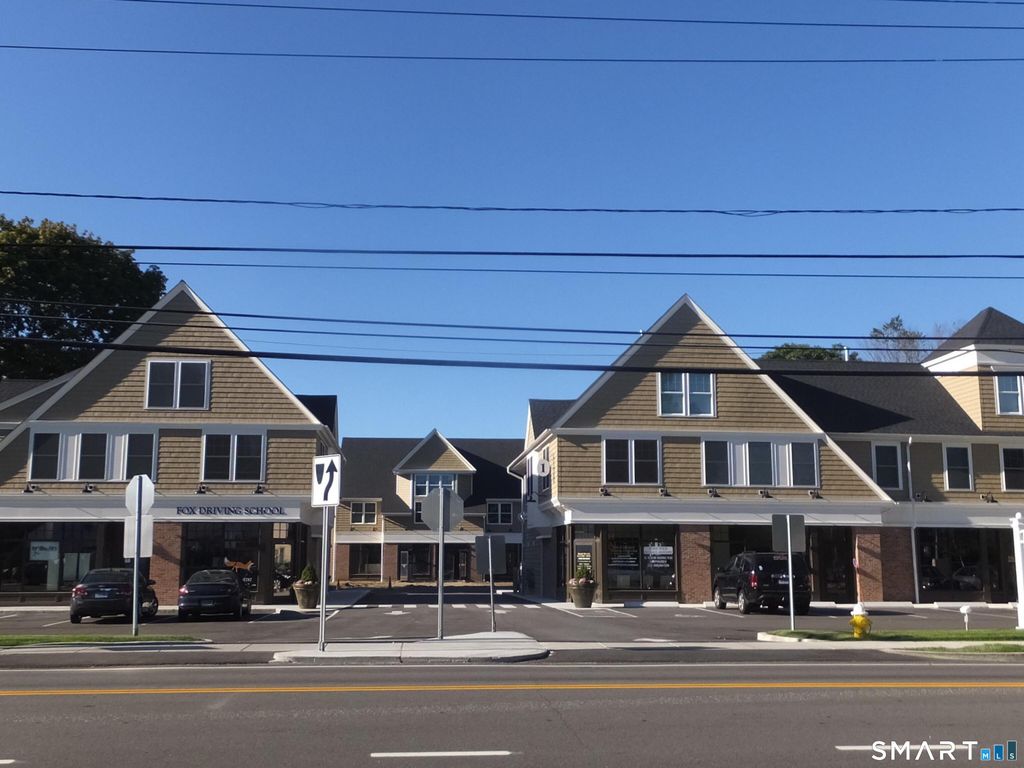 67 West Main Street 122, Clinton, CT 06413