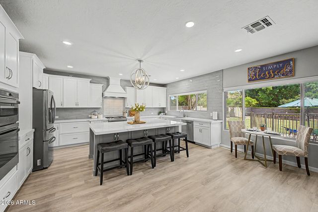 4053 E FAIRBROOK Street, Mesa, AZ 85205