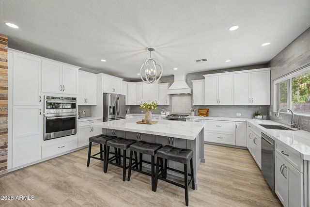 4053 E FAIRBROOK Street, Mesa, AZ 85205