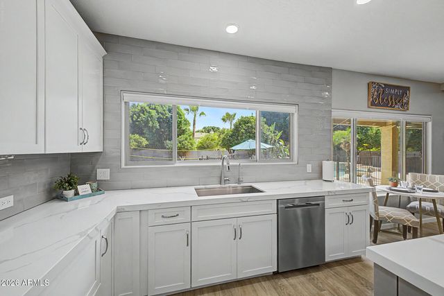 4053 E FAIRBROOK Street, Mesa, AZ 85205