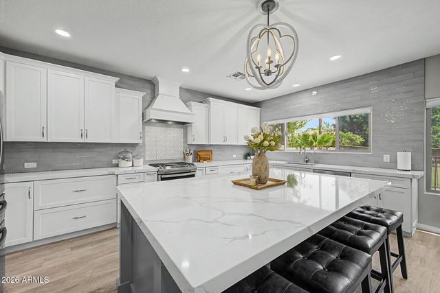4053 E FAIRBROOK Street, Mesa, AZ 85205