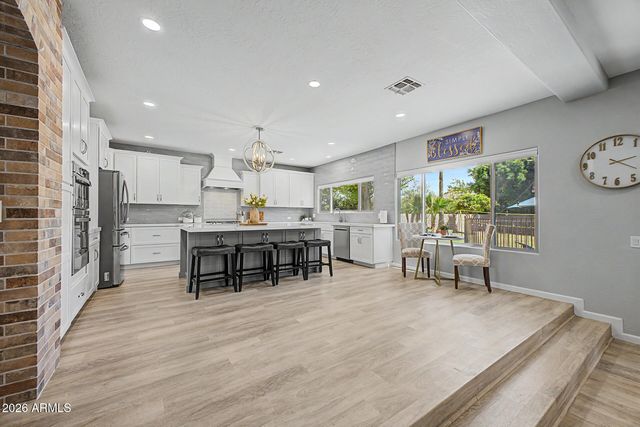 4053 E FAIRBROOK Street, Mesa, AZ 85205