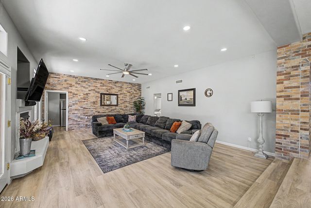 4053 E FAIRBROOK Street, Mesa, AZ 85205