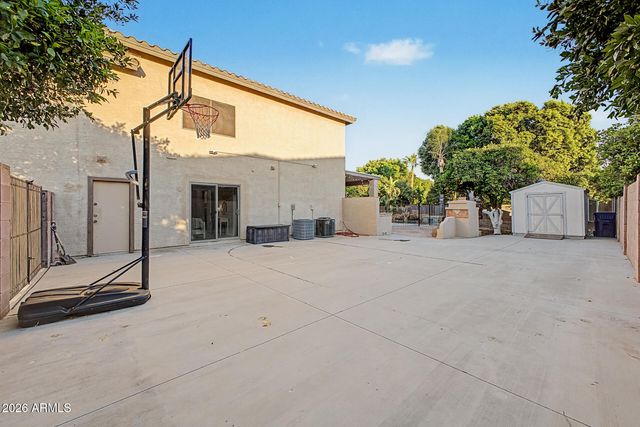 4053 E FAIRBROOK Street, Mesa, AZ 85205
