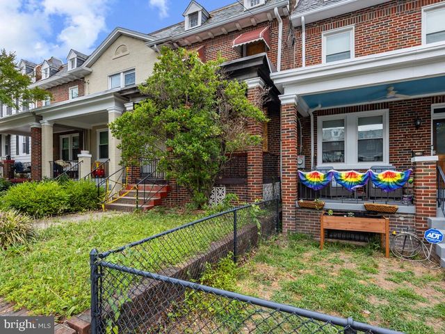5408 KANSAS AVE NW, Washington, DC 20011