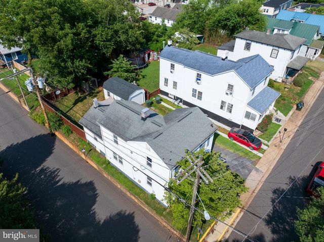 130 W EDMONDSON ST, Culpeper, VA 22701