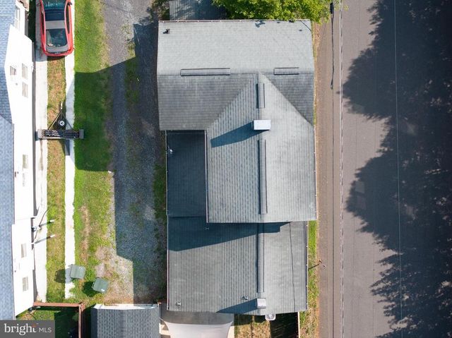 130 W EDMONDSON ST, Culpeper, VA 22701