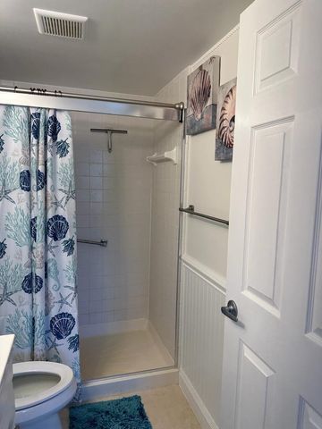 1102 Green Pine Boulevard B1, West Palm Beach, FL 33409