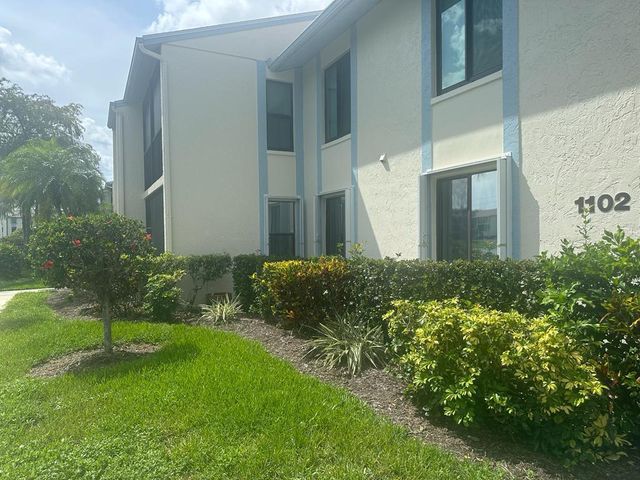 1102 Green Pine Boulevard B1, West Palm Beach, FL 33409