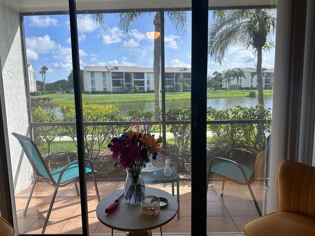 1102 Green Pine Boulevard B1, West Palm Beach, FL 33409