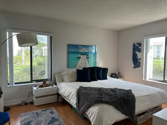 1102 Green Pine Boulevard B1, West Palm Beach, FL 33409