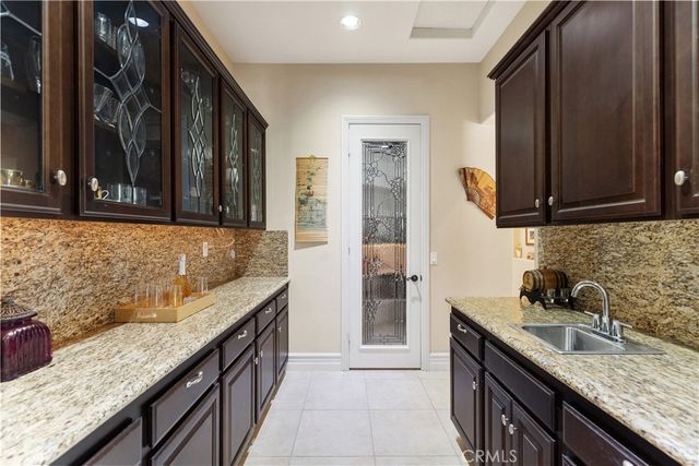 3349 Mendenaro Court, Fallbrook, CA 92028