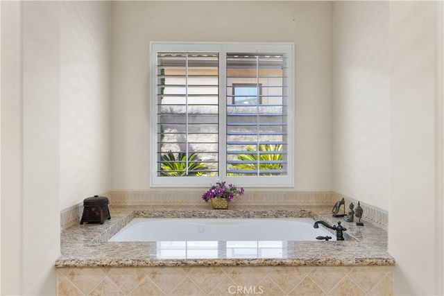 3349 Mendenaro Court, Fallbrook, CA 92028