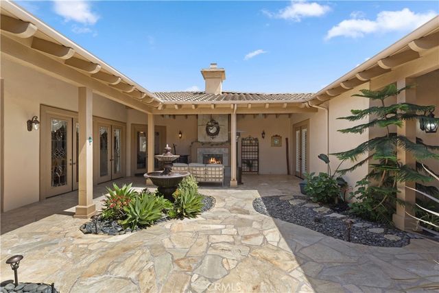 3349 Mendenaro Court, Fallbrook, CA 92028
