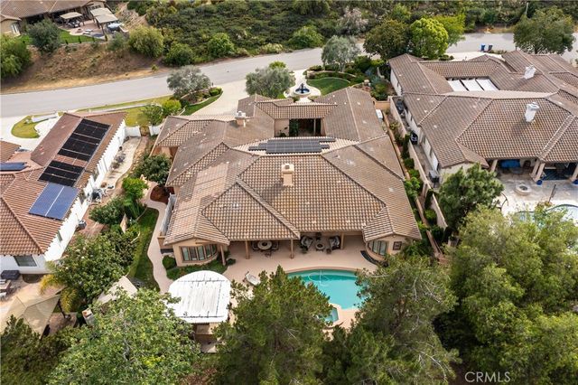 3349 Mendenaro Court, Fallbrook, CA 92028