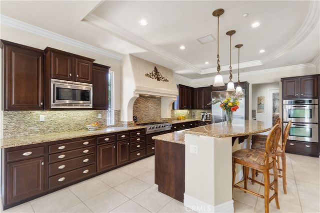 3349 Mendenaro Court, Fallbrook, CA 92028