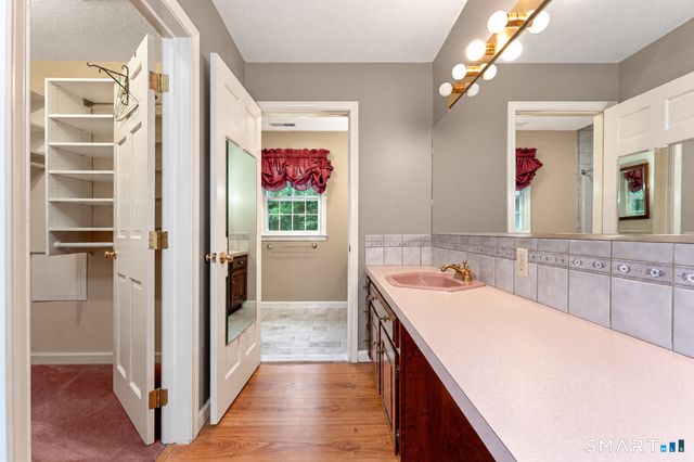 39 Deer Run Drive, Colchester, CT 06415