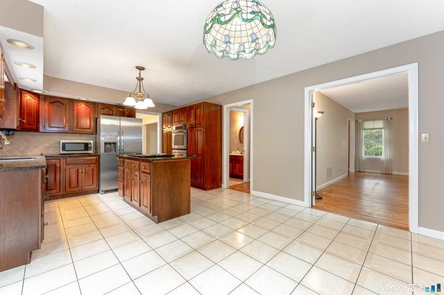 39 Deer Run Drive, Colchester, CT 06415
