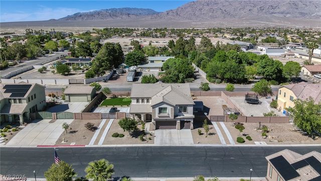6258 Iginlas Goal Avenue, Las Vegas, NV 89131